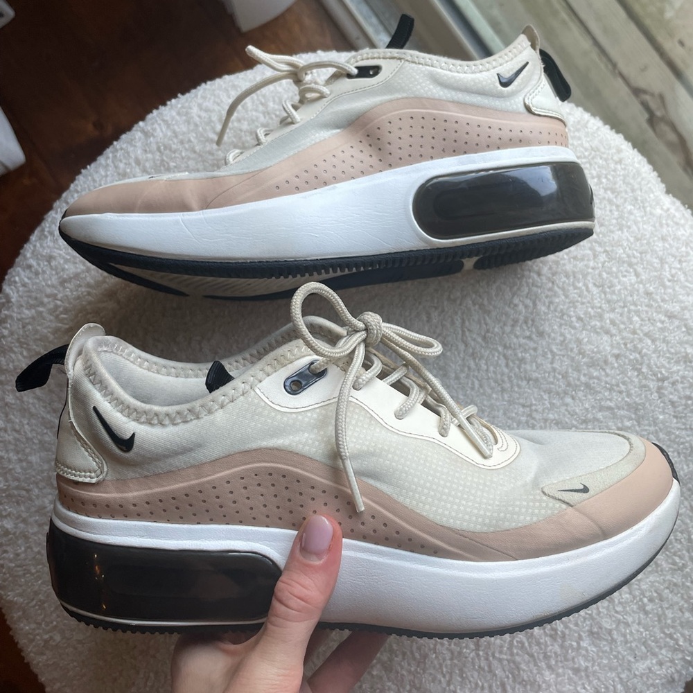 Nike Air Max Dia US 7.5 Ivory